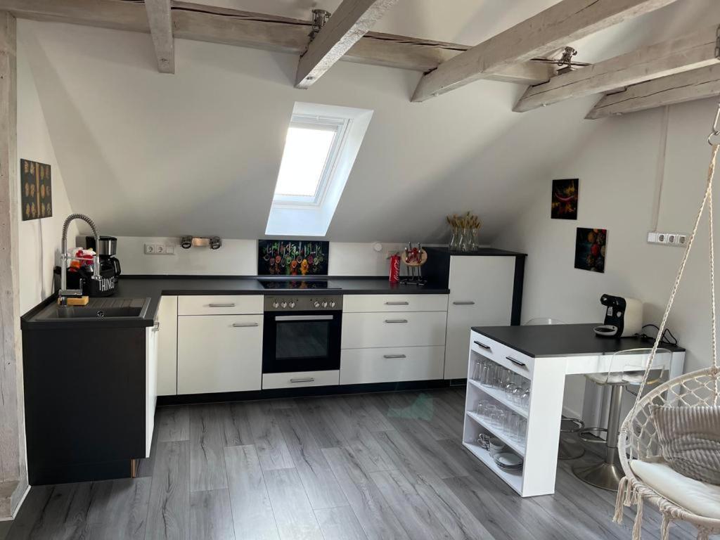 Willkommen Zuhause - Traumhafte, Zentrale Ferienwohnung In Kurstadt Бад-Эйнхаузен Экстерьер фото